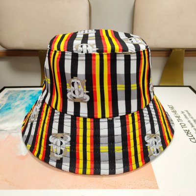 調節可能 BURBERRY (バーバリー) キャップ/帽子 高級感溢れるデザイン