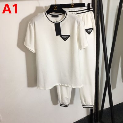 PRADA プラダ 半袖上下セット 先行入手