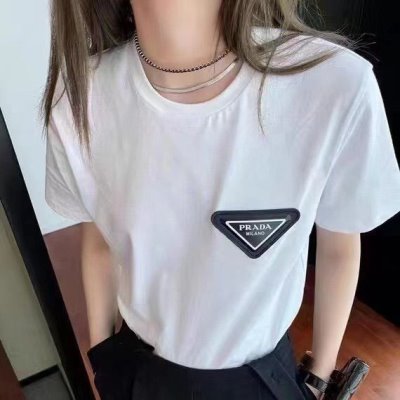 PRADA プラダ 半袖Tシャツ 人気新商品