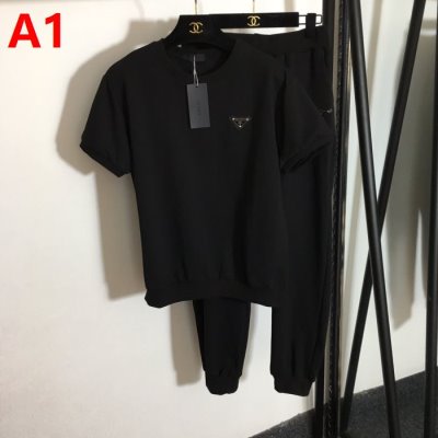 PRADA プラダ 半袖上下セット 大人