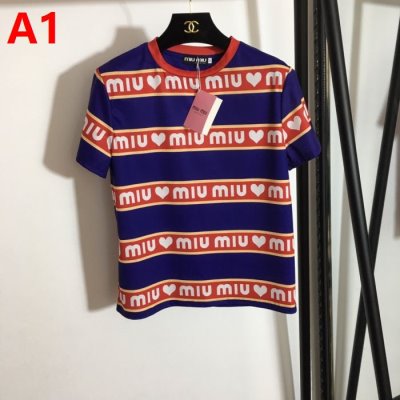 MIU MIU ミュウミュウ 半袖Tシャツ 気軽にオシャレ