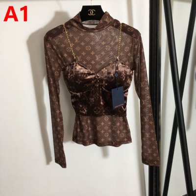 LOUIS VUITTON ルイヴィトン 長袖Tシャツ 高級感演出