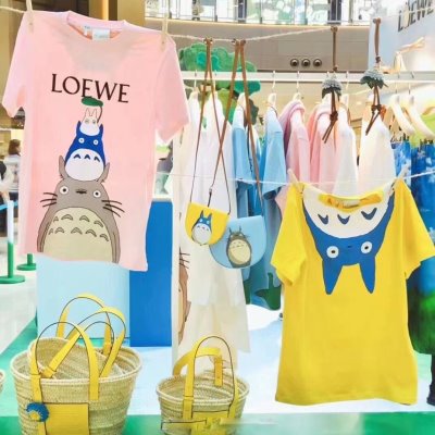 LOEWE ロエベ 半袖Tシャツ 抜群の雰囲気が作れる!