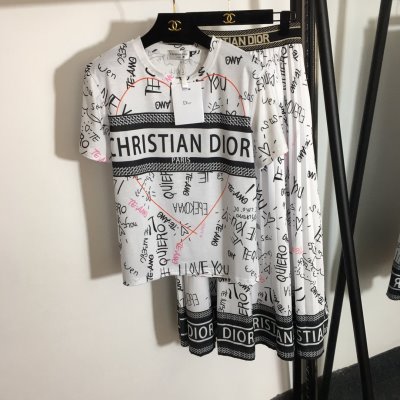 DIOR ディオール 半袖上下セット 首胸ロゴ
