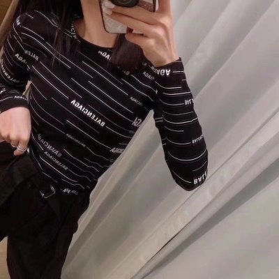 BALENCIAGAバレンシアガ 長袖Tシャツ 着心地が良い