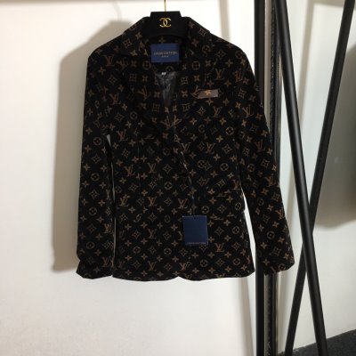LOUIS VUITTON ルイヴィトン テーラードジャケット 最新作