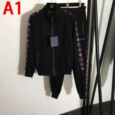LOUIS VUITTON ルイヴィトン スポーツウェア/上下セット SALE!今季