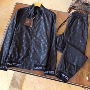 2色可選 どのアイテムも手頃な価格で ルイ ヴィトン LOUIS VUITTON 上下セット 2020春新作