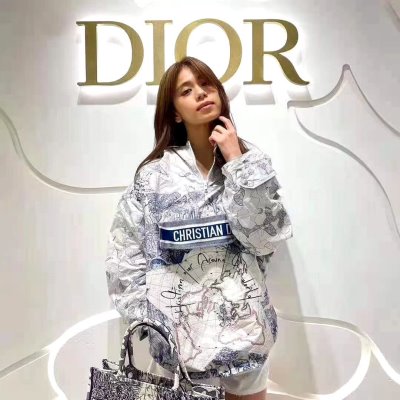 DIOR ディオール ジャケット 抜群の雰囲気が作れる!