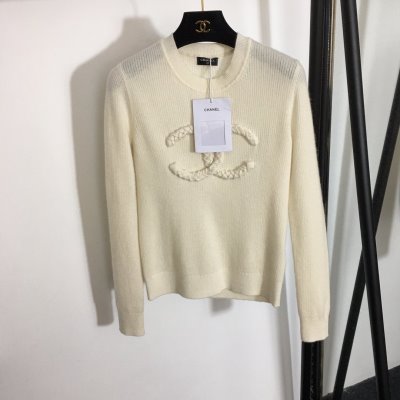 CHANEL シャネル ニットウェア 柔らか