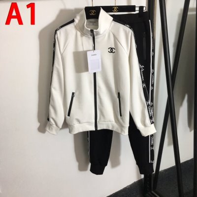 CHANEL シャネル 上下セット 履かせやすい