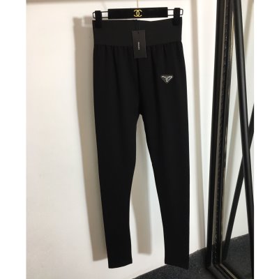 PRADA プラダ パンツ 最旬アイテム
