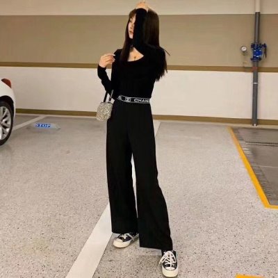CHANEL シャネル パンツ 顔を引き立つ