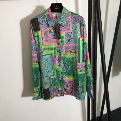 VERSACE ヴェルサーチ シャツ 着痩せゆったり