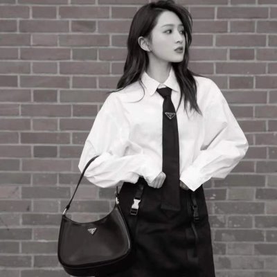 PRADA プラダ シャツ 新作登場