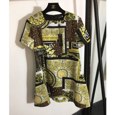 VERSACE ヴェルサーチェ ワンピース 入手困難