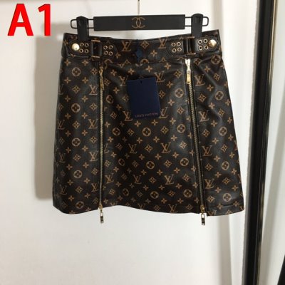 LOUIS VUITTON ルイヴィトン ハーフスカート 気軽にオシャレ