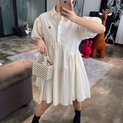 CELINE セリーヌ ワンピース 抜群の雰囲気が作れる!