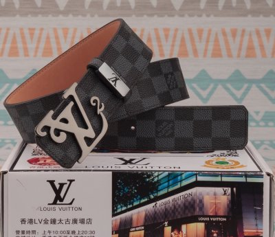 LOUIS VUITTONルイヴィトン 今年も人気 ベルト 