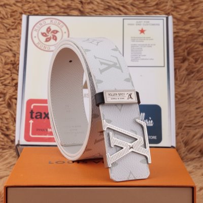 LOUIS VUITTONルイヴィトン 1級品 ベルト 4.0cm