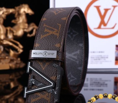 LOUIS VUITTONルイヴィトン SALE!今季 ベルト 