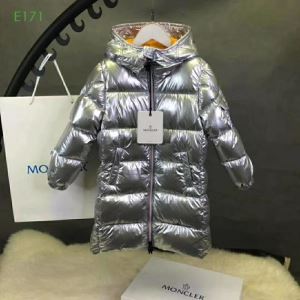 2020年秋冬新色続々登場 モンクレール じわじわと人気上昇中 MONCLER ...