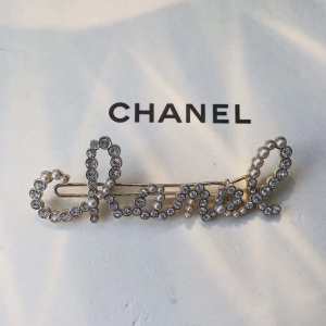 スタイルアップ ヘアアクセサリー シンプルなファッション シャネル CHANEL...