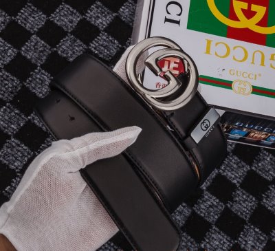 GUCCIグッチ 個性的 ベルト 
