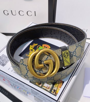 GUCCIグッチ 服一覧 モデル愛用 ベルト 