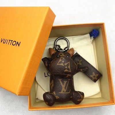 キーホルダー LOUIS VUITTON ルイヴィトン ふわふわ生地は肌触りのよい キーホルダー