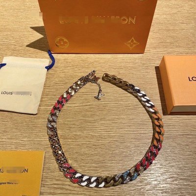 ネックレス LOUIS VUITTON ルイヴィトン 格安！ ネックレス