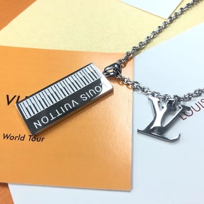 ネックレス LOUIS VUITTON ルイヴィトン 特選新作 ネックレス