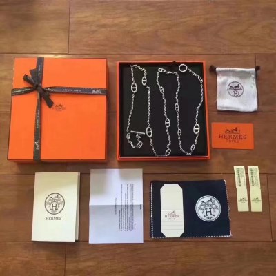 ネックレス HERMES エルメス 足下注目してくれる ネックレス