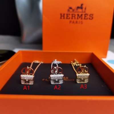 ブレスレット HERMES エルメス 首胸ロゴ ブレスレット
