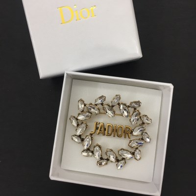 ブローチ DIOR ディオール SALE開催 ブローチ