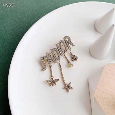 ブローチ DIOR ディオール 人気新商品 ブローチ