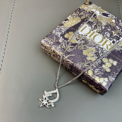 ネックレス DIOR ディオール 完売必須☆お早めに ネックレス