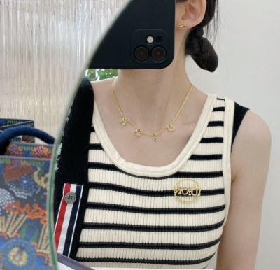 ブレスレット DIOR ディオール 今年も人気 ブレスレット