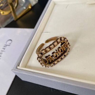 指輪 DIOR ディオール 最新商品即完売必至 フリーサイズ