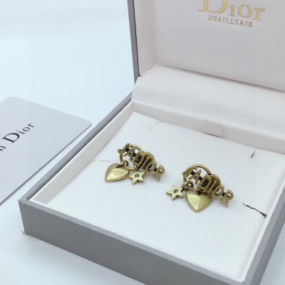 ピアス DIOR ディオール 最新商品即完売必至 ピアス