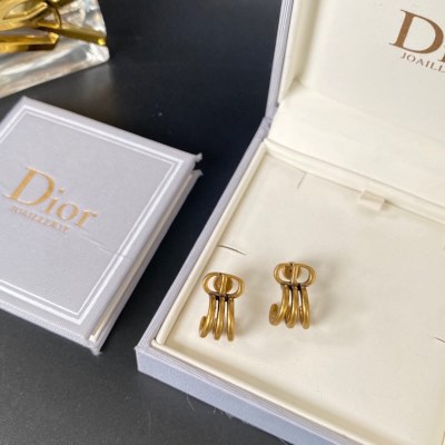 ピアス DIOR ディオール 最安に挑戦 ピアス