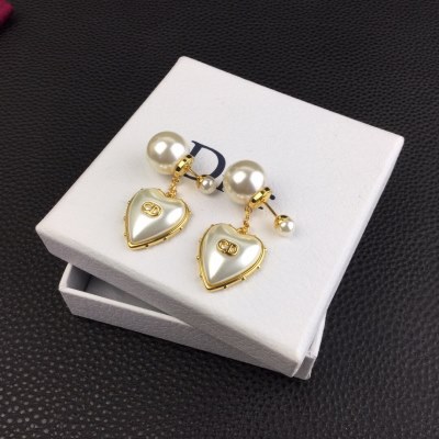 ピアス DIOR ディオール 愛用ブランド ピアス