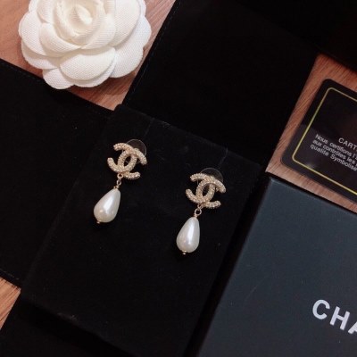 ネックレス CHANEL シャネル 今年も人気 ネックレス