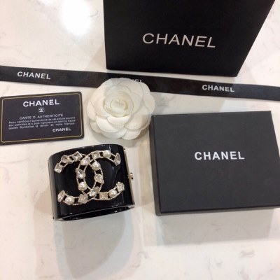バングル CHANEL シャネル 限定デザイン大人気完売前に バングル