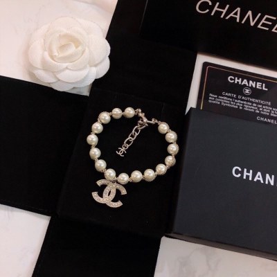 ブレスレット CHANEL シャネル 新作売切れ続出 ブレスレット