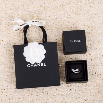 指輪 CHANEL シャネル 抜群の雰囲気が作れる! 6*7*8