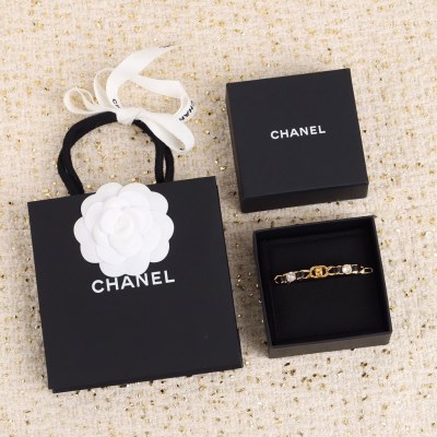 髪飾り CHANEL シャネル 激レア 入手困難 髪飾り