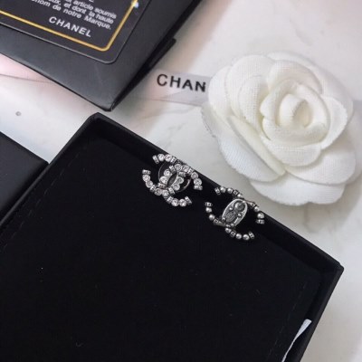 イヤリング CHANEL シャネル めちゃくちゃお得 イヤリング