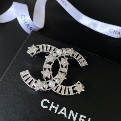 ペンダントトップ CHANEL シャネル 足下注目してくれる ペンダントトップ