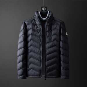 モンクレール 人気ブランドの秋冬新色 MONCLER 2色可選 注目の秋ファッション一番 メンズ ダウンジャケット 2020秋冬トレンド押さえておきたい